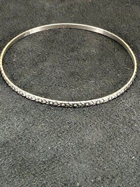 Vintage Beaucraft Sterling Silver Forget Me Not Floral Bangle Bracelet 2.5"